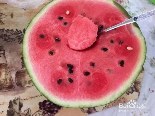 吃梨瓜的勺子,品味自然的甜蜜滋味