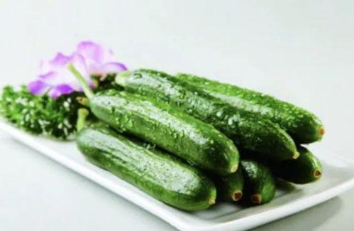 四川抬头吃瓜,抬头吃瓜，品味巴蜀风情