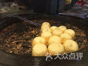 春熙路吃瓜,吃瓜群众的味蕾狂欢